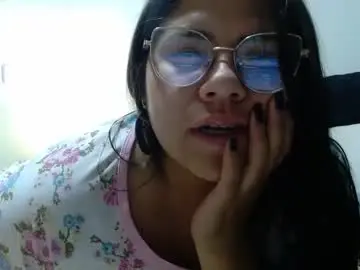 Chaturbate Live Porn of kimmy_kimmy_
