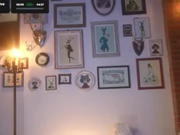 Chaturbate Sex Chat of myxspacegirl