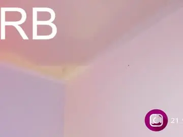 Chaturbate Nude Webcam of valerie_21