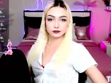 Chaturbate Nude Webcam of linalirian