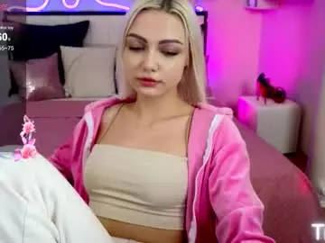Chaturbate Live Sex Cam of linalirian