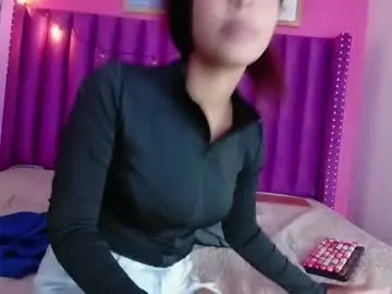 Chaturbate Watch Live Sex Cams of playfuljust_18