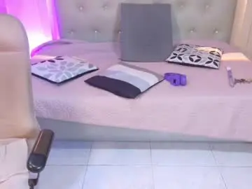 Chaturbate Best live sex cam show of chloerossee
