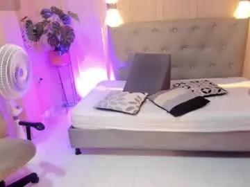 Chaturbate Best live sex cam show of chloerossee