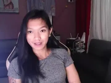 Chaturbate Adult Webcams of urasian_newra