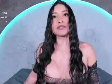 Chaturbate Free Porn Cam of reiinachloe