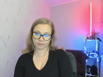 Chaturbate Live Porn of holly_bb95