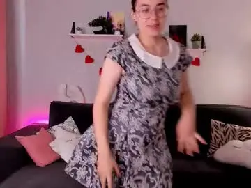 Chaturbate Adult Video Chat of bellacaress