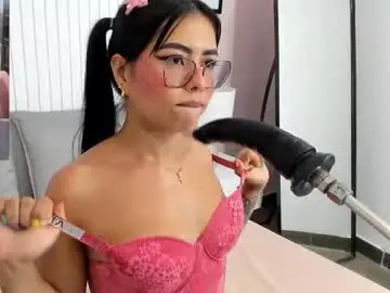 Chaturbate Best live sex cam show of pocahontas_lantina