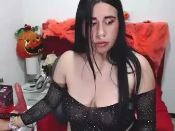 Chaturbate Nude Webcam of julieta_curvy69