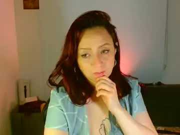 Chaturbate Free Live Porn of catalinamommyx