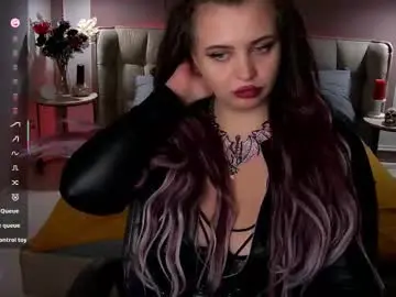 Chaturbate Live Sex of maya_mils