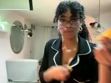 Chaturbate Nude Webcam of heily_fox