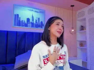 Chaturbate Nude Webcam of briela_baddie