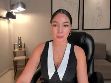 Chaturbate Free Live Porn of rossierhoades