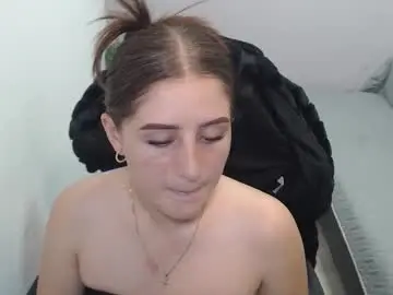 Chaturbate Adult Webcams of mia_diaz1