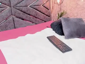 Chaturbate Watch Live Sex Cams of sasha_brownie_