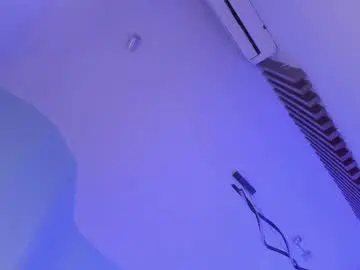 Chaturbate Nude Webcam of tinaajones_