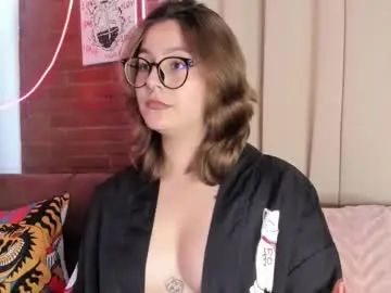 Chaturbate Free Porn Cam of hazelbrownn23