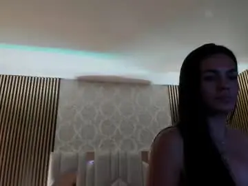 Chaturbate Sex Cam of rosalind_tay