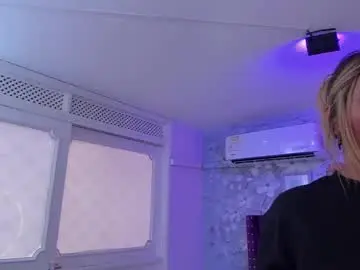 Chaturbate Free Live Porn of violeta_medina