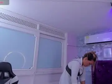 Chaturbate Free Live Porn of violeta_medina