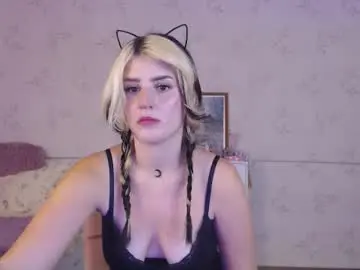 Chaturbate Best live sex cam show of lissalucy