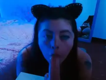 Chaturbate Adult Webcams of queenfitnnes_82