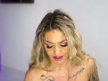 Chaturbate Free Live Porn of almavelia