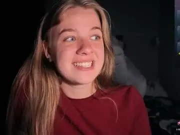 Chaturbate Sex Cam of candy_meggie