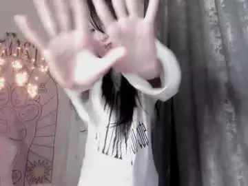 Chaturbate Watch Live Sex Cams of holy420loly