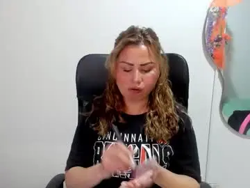 Chaturbate Free Porn Cam of julieta_star69