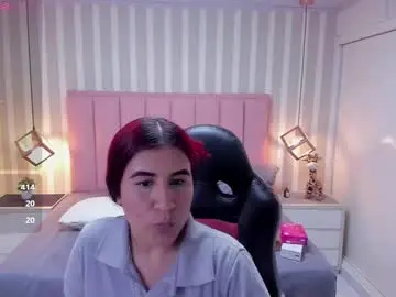 Chaturbate Watch Live Sex Cams of katiamoss1