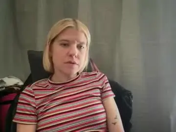 Chaturbate Sex Cam of ebony8ivory