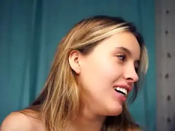 Chaturbate Best live sex cam show of victoriadreamtt