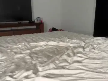 Chaturbate Live Sex Cam of mayaxxhill