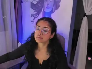 Chaturbate Free Porn Cam of witchofhearts