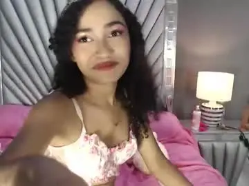 Chaturbate Free Porn Cam of petite_luxury