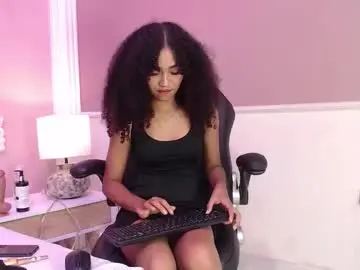 Chaturbate Adult Webcam of petite_luxury