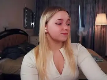 Chaturbate Adult Webcam of emelianae