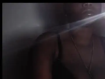 Chaturbate Live Porn of wetmypussy02