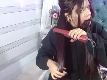 Chaturbate Live Sex Cam of lorecherry