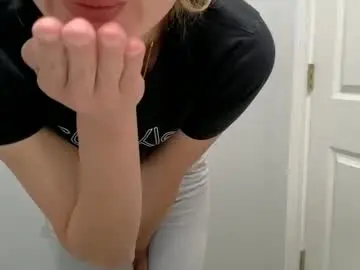 Chaturbate Free Porn Cam of emilyy_miller