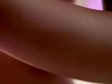 Chaturbate Live Porn of caroline_adams_