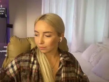 Chaturbate Free Live Porn of ohmyemma
