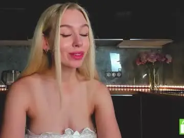 Chaturbate Watch Live Sex Cams of aleksa_cutie