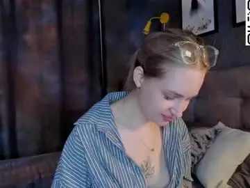 Chaturbate Adult Video Chat of alice_elf