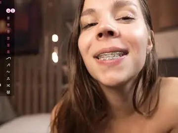 Chaturbate Nude Webcam of mon1_day