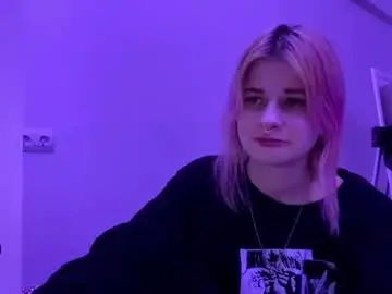 Chaturbate Free Porn Cam of pinkvampire