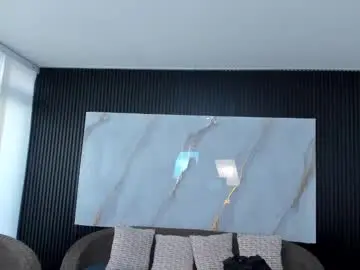 Chaturbate Sex Chat of charlotte_whitee1